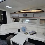 Barco Gold Prestige Marina Parque Nacoes Hotel en barco Lisboa
