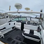 Barco Gold Prestige Marina Parque Nacoes Hotel en barco *